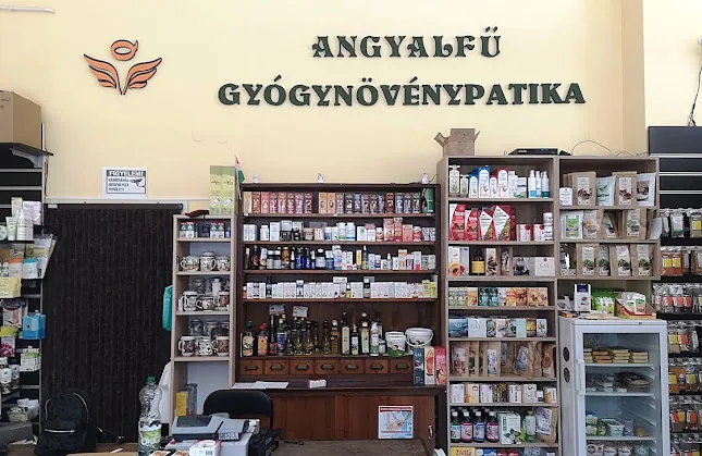 Angyalfű Gyógynövénypatika – üzlet belülről