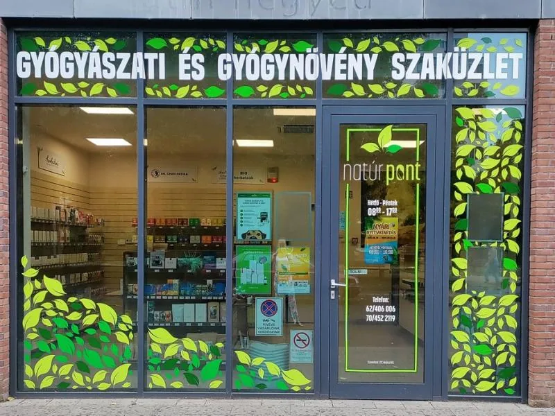 NatúrPont Gyógyászati és Gyógynövény Szaküzlet – üzlet kívülről