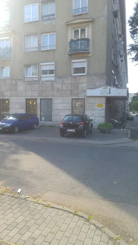 Forrás Egészségbolt – üzlet kívülről