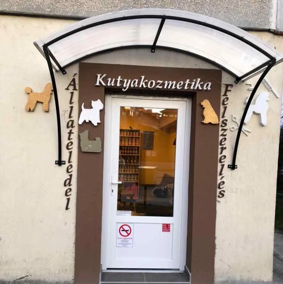 Pet Magic – kutyakozmetika, állateledel, felszerelések – üzlet kívülről
