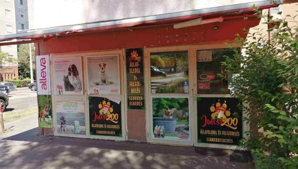 Julcsi Zoo Állateledel és Felszerelés Szakkereskedés – üzlet kívülről